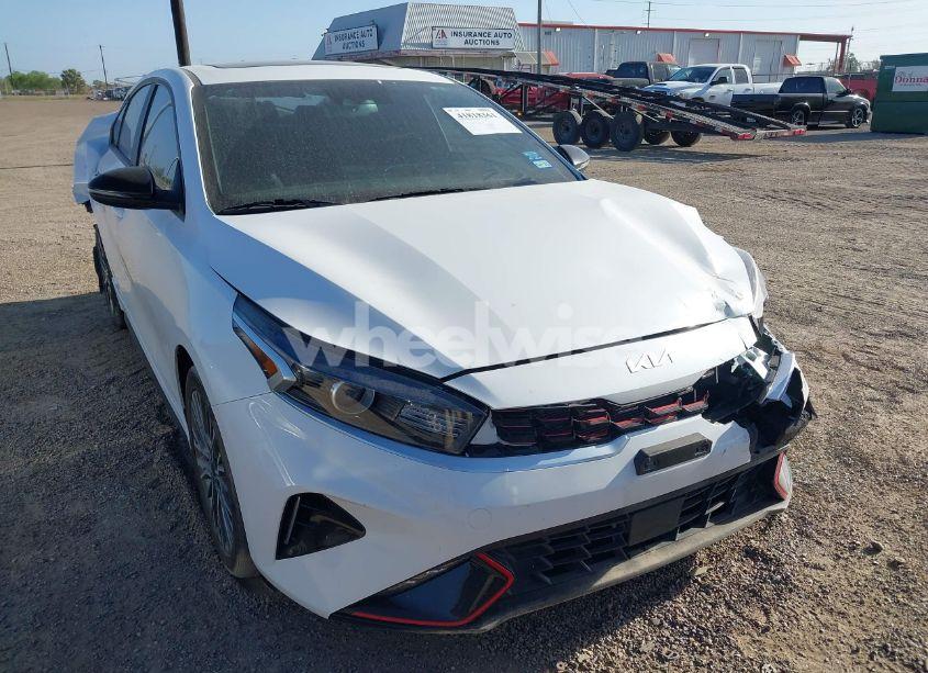 2023 Kia Forte GT-LINE (VIN 3KPF54AD3PE624025) main photo