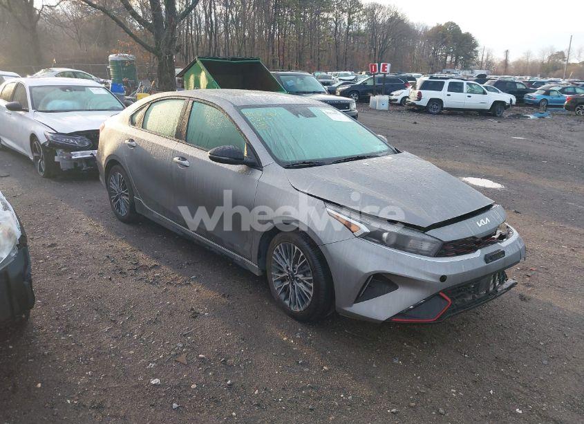 2023 Kia Forte GT-LINE (VIN 3KPF54AD3PE672236) main photo