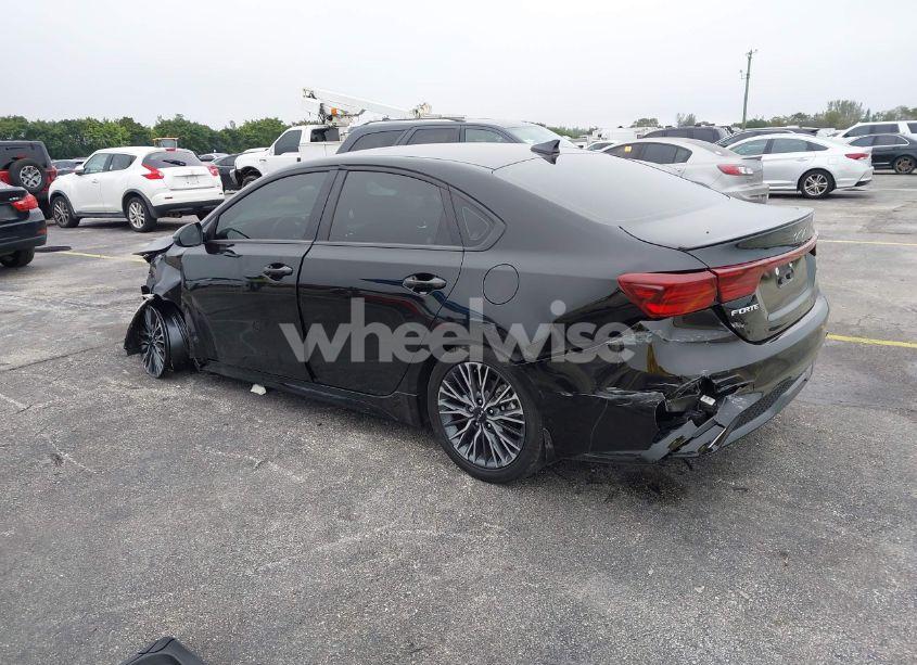 Photo 3 of 2024 Kia Forte GT-LINE (VIN 3KPF54AD3RE723916)