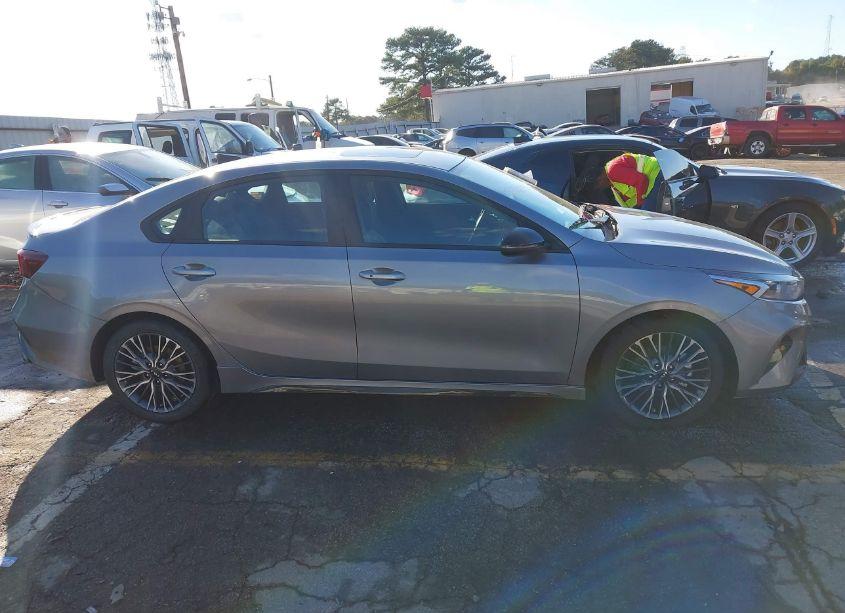 Photo 13 of 2024 Kia Forte GT-LINE (VIN 3KPF54AD3RE743499)