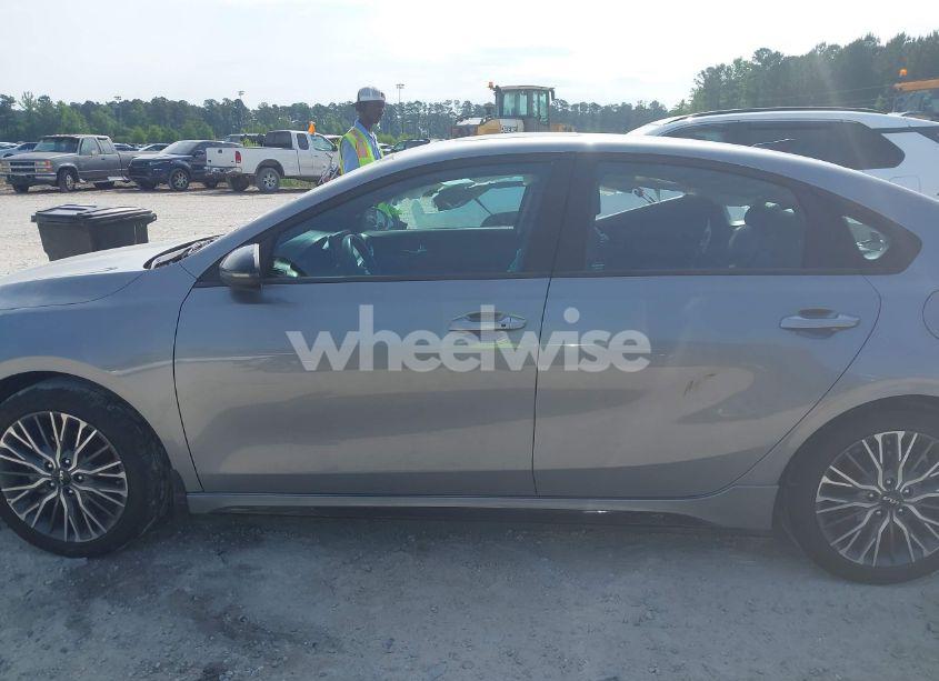 Photo 14 of 2024 Kia Forte GT-LINE (VIN 3KPF54AD3RE748685)