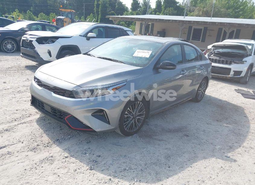 Photo 2 of 2024 Kia Forte GT-LINE (VIN 3KPF54AD3RE748685)