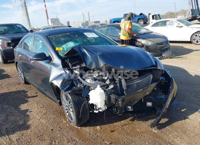 Photo 6 of 2024 Kia Forte GT-LINE (VIN 3KPF54AD3RE777619)