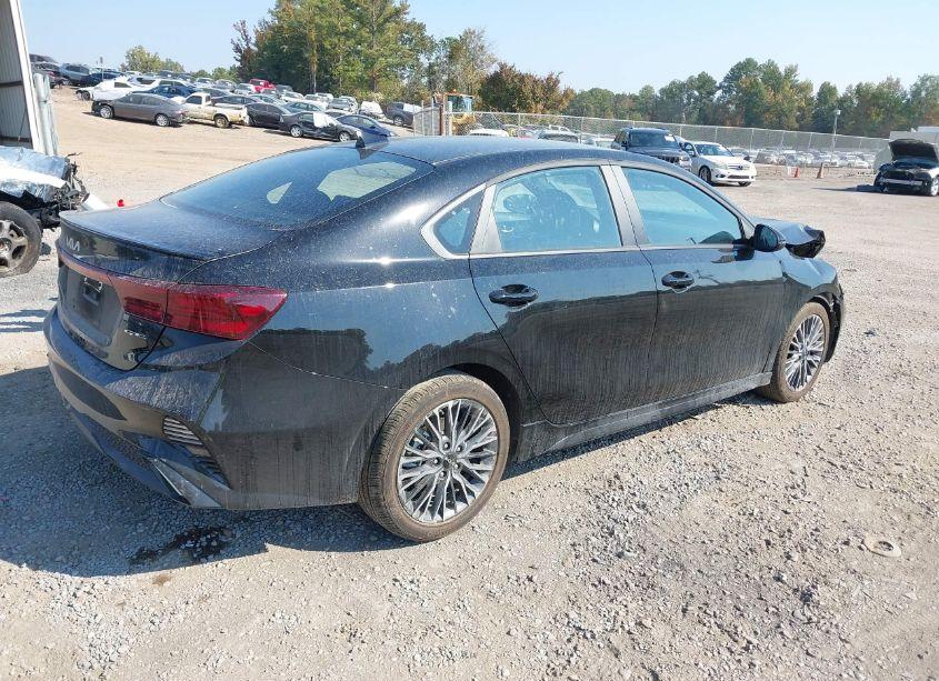 Photo 4 of 2024 Kia Forte GT-LINE (VIN 3KPF54AD3RE819688)