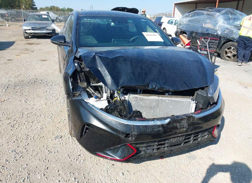 Photo 6 of 2024 Kia Forte GT-LINE (VIN 3KPF54AD3RE819688)