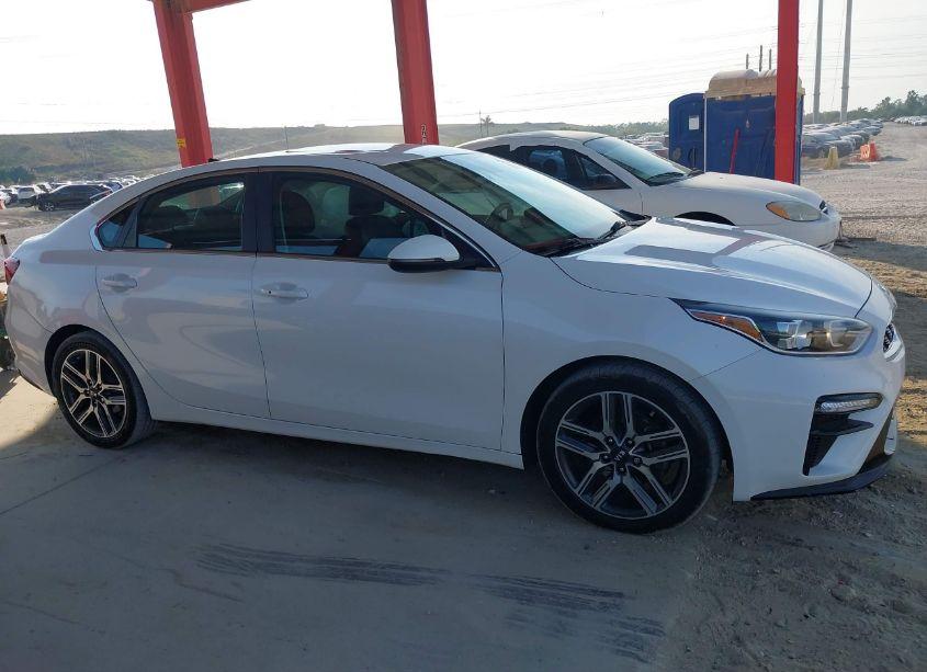 Photo 13 of 2021 Kia Forte EX (VIN 3KPF54AD4ME284606)