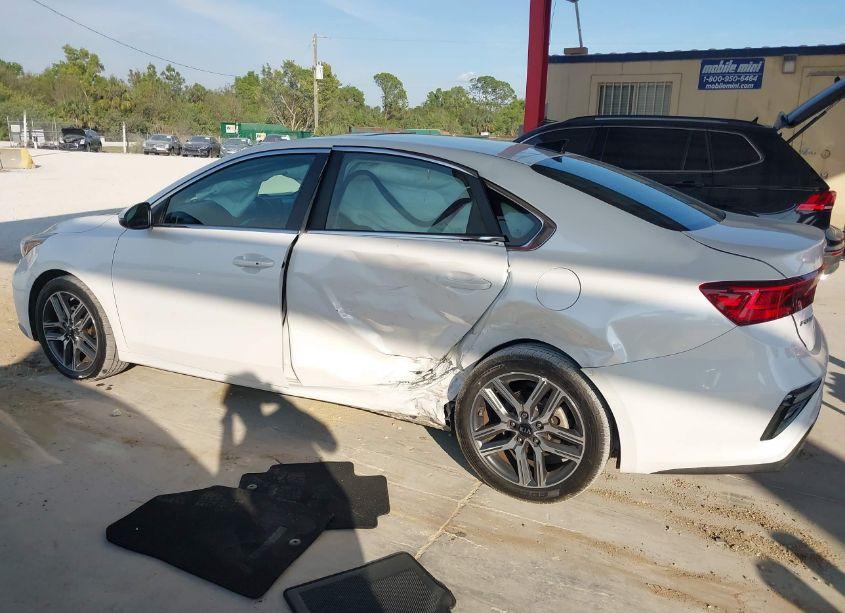 Photo 14 of 2021 Kia Forte EX (VIN 3KPF54AD4ME284606)