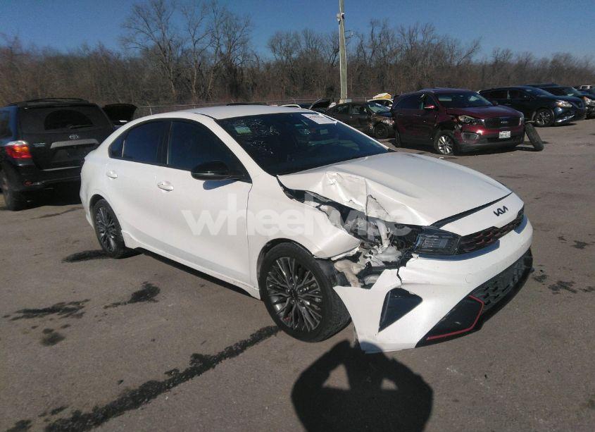 2022 Kia Forte GT-LINE (VIN 3KPF54AD4NE452598) main photo