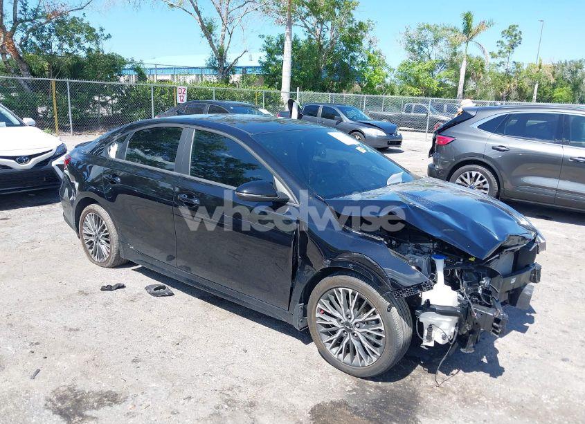 2022 Kia Forte GT-LINE (VIN 3KPF54AD4NE454089) main photo