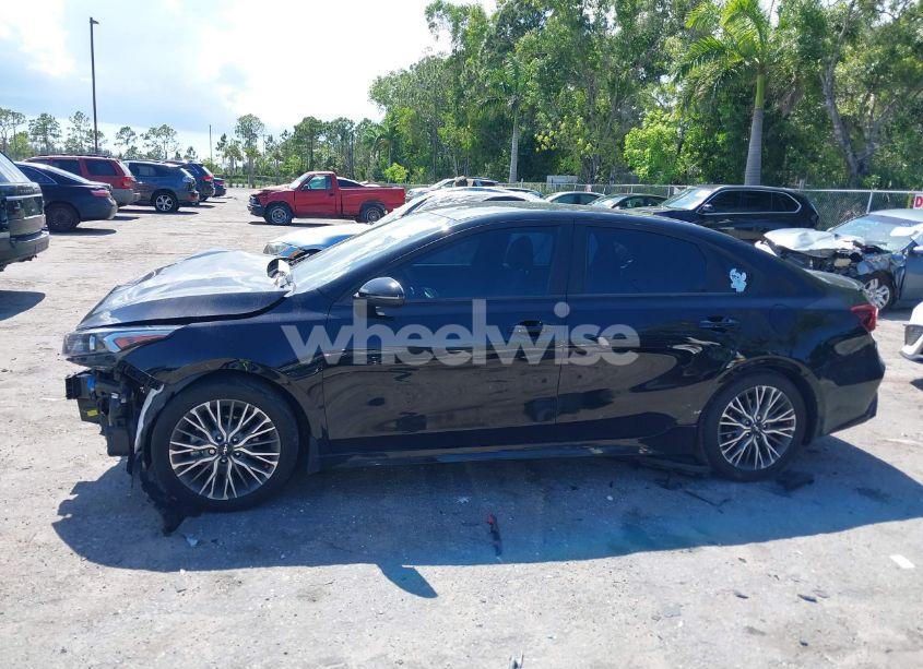 Photo 14 of 2022 Kia Forte GT-LINE (VIN 3KPF54AD4NE454089)