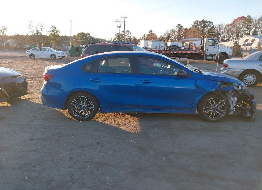 Photo 14 of 2022 Kia Forte GT-LINE (VIN 3KPF54AD4NE498769)