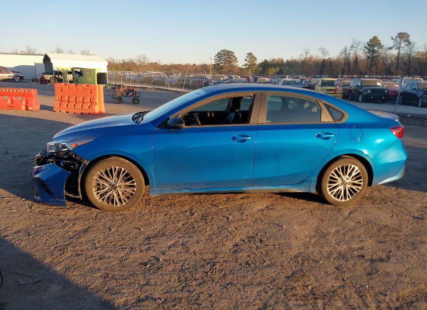 Photo 15 of 2022 Kia Forte GT-LINE (VIN 3KPF54AD4NE498769)