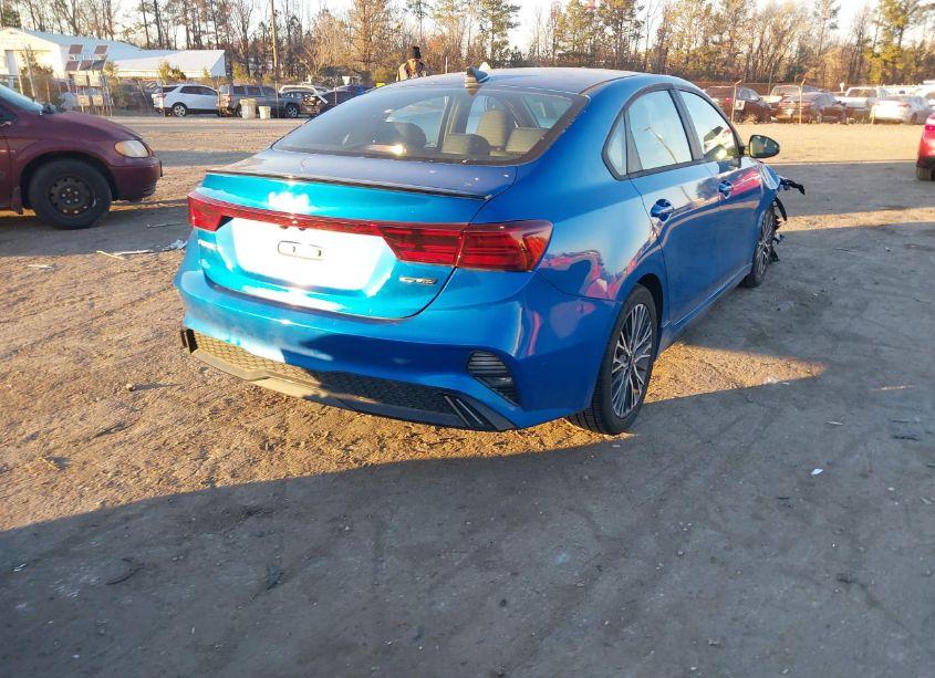 Photo 4 of 2022 Kia Forte GT-LINE (VIN 3KPF54AD4NE498769)