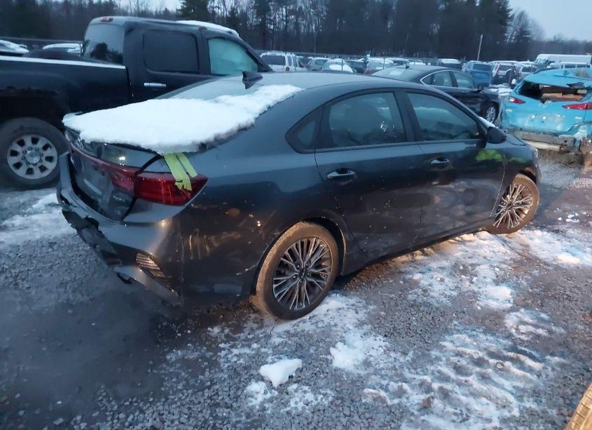 Photo 4 of 2023 Kia Forte GT-LINE (VIN 3KPF54AD4PE545012)