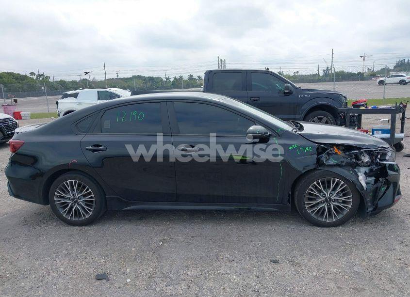 Photo 13 of 2023 Kia Forte GT-LINE (VIN 3KPF54AD4PE578740)