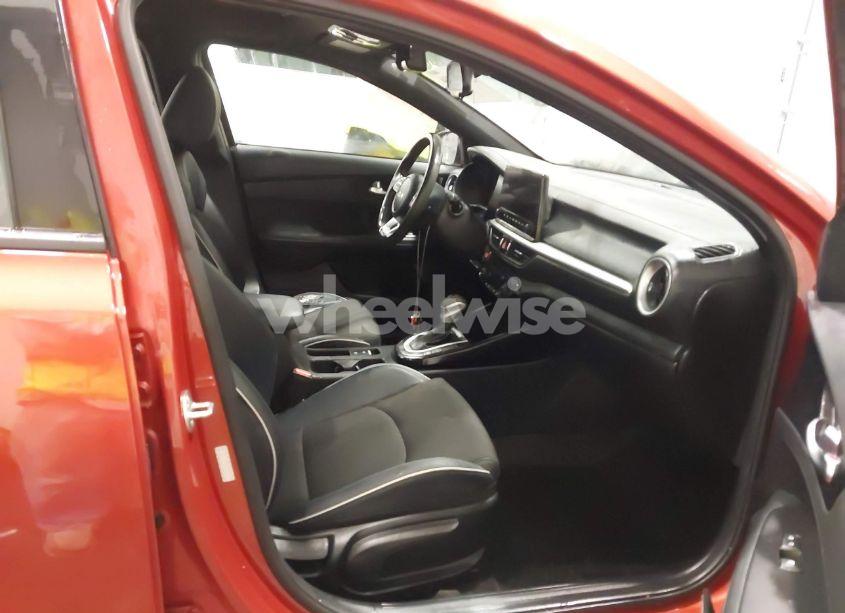 Photo 5 of 2023 Kia Forte GT-LINE (VIN 3KPF54AD4PE599104)