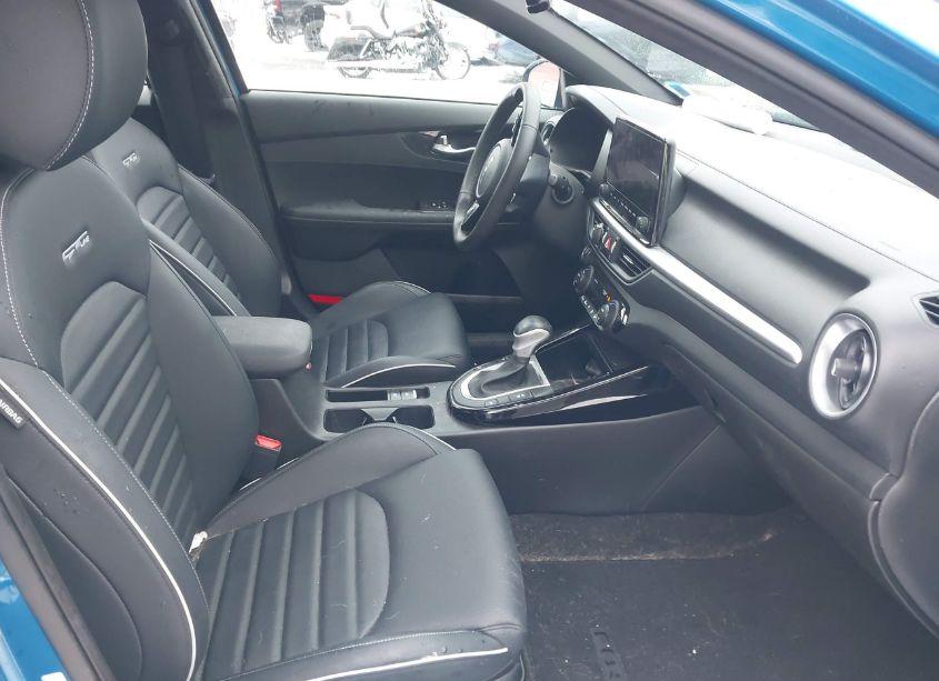 Photo 5 of 2023 Kia Forte GT-LINE (VIN 3KPF54AD4PE607637)