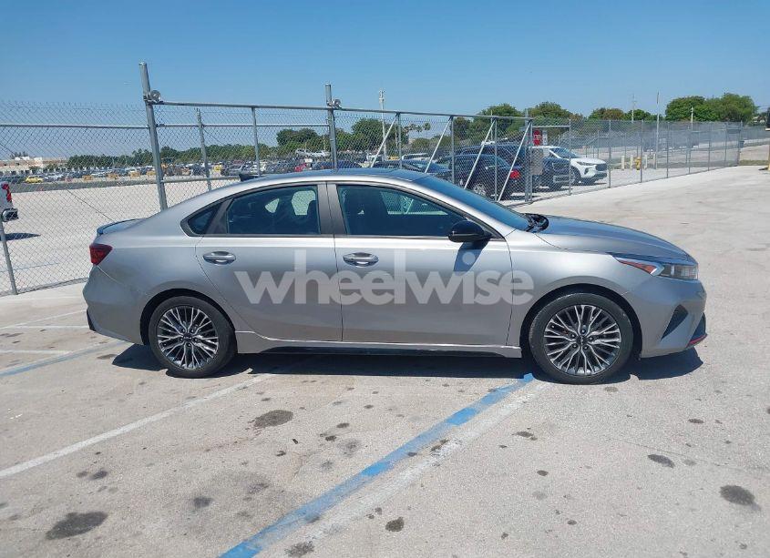 Photo 13 of 2023 Kia Forte GT-LINE (VIN 3KPF54AD4PE615320)