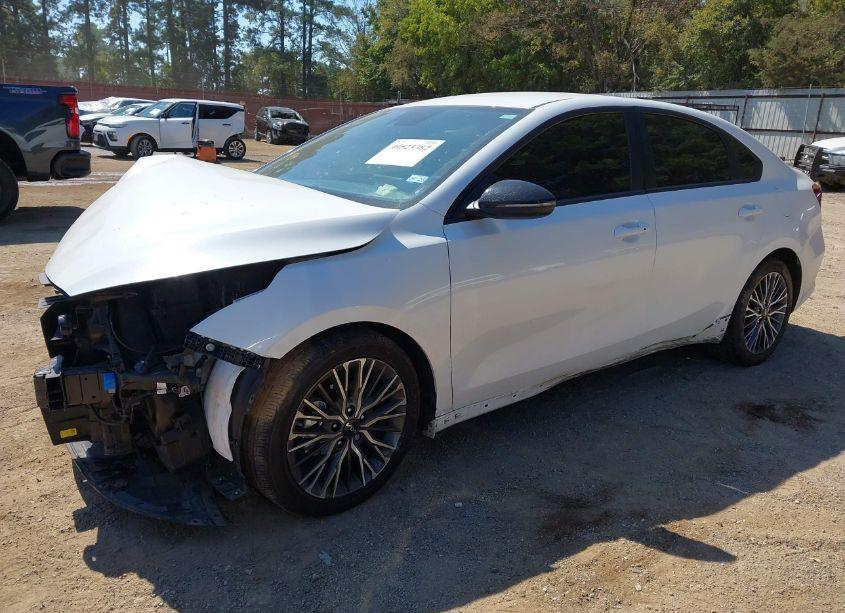 Photo 2 of 2023 Kia Forte GT-LINE (VIN 3KPF54AD4PE640783)