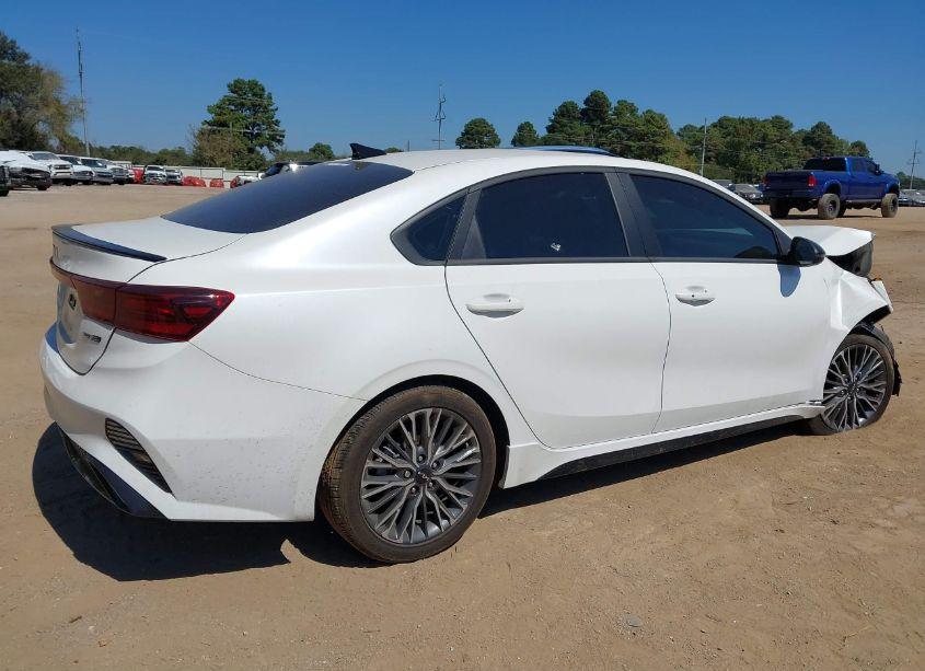 Photo 4 of 2023 Kia Forte GT-LINE (VIN 3KPF54AD4PE640783)