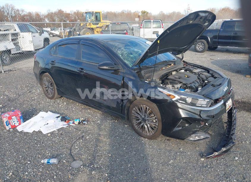 2023 Kia Forte GT-LINE (VIN 3KPF54AD4PE654277) main photo