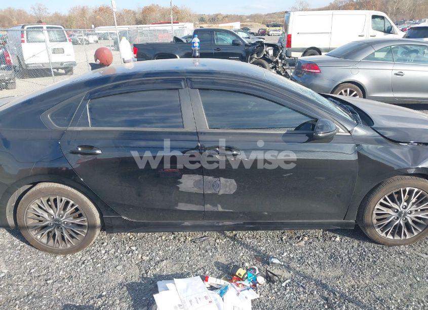 Photo 13 of 2023 Kia Forte GT-LINE (VIN 3KPF54AD4PE654277)