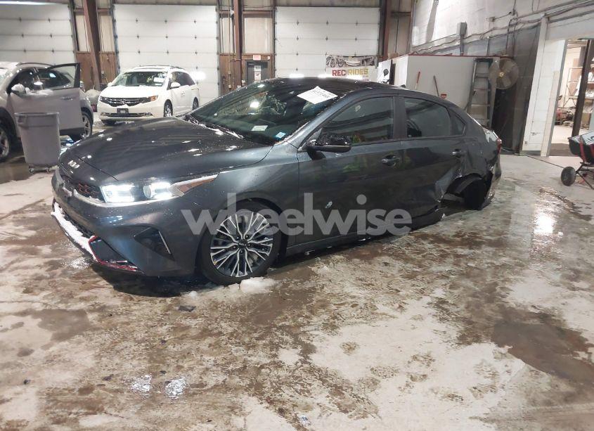 Photo 2 of 2023 Kia Forte GT-LINE (VIN 3KPF54AD4PE672567)