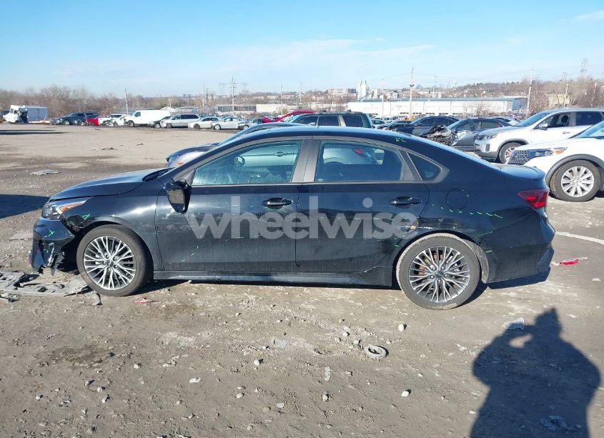 Photo 13 of 2024 Kia Forte GT-LINE (VIN 3KPF54AD4RE811258)