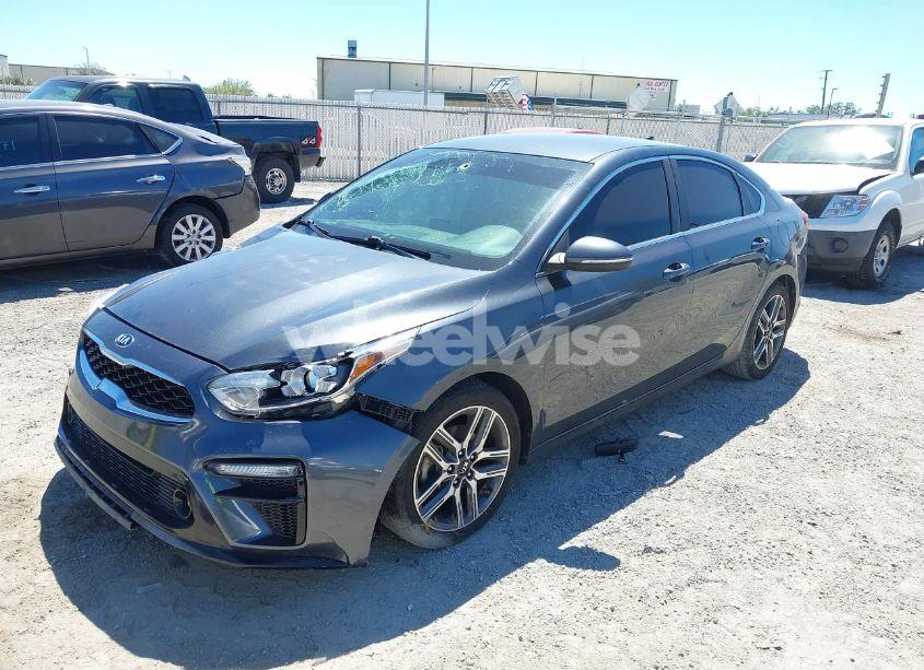 Photo 2 of 2019 Kia Forte EX (VIN 3KPF54AD5KE030206)