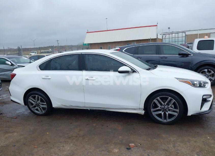Photo 13 of 2019 Kia Forte EX (VIN 3KPF54AD5KE033848)