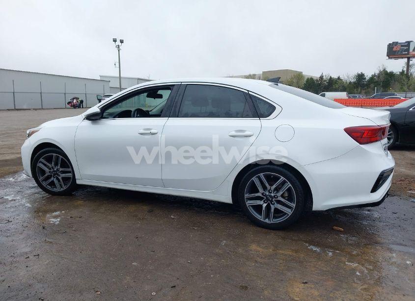 Photo 14 of 2019 Kia Forte EX (VIN 3KPF54AD5KE033848)