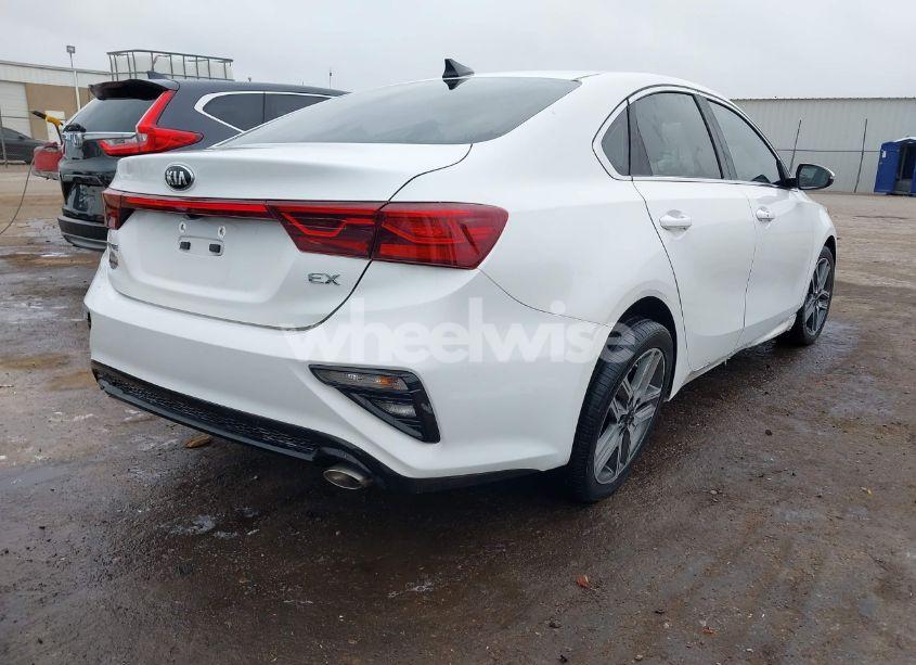 Photo 4 of 2019 Kia Forte EX (VIN 3KPF54AD5KE033848)