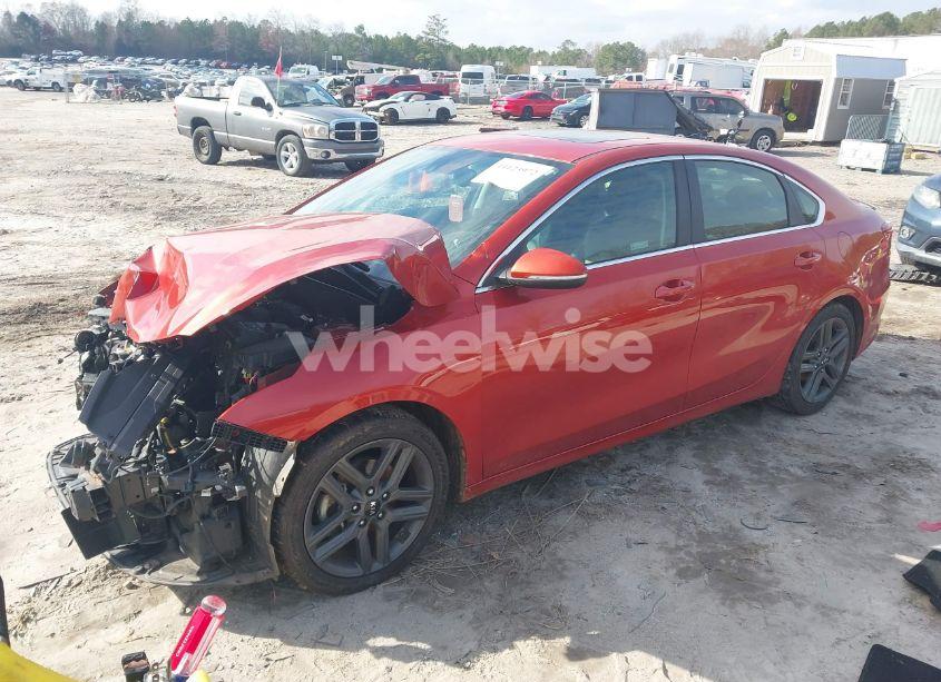 Photo 2 of 2019 Kia Forte EX (VIN 3KPF54AD5KE087229)