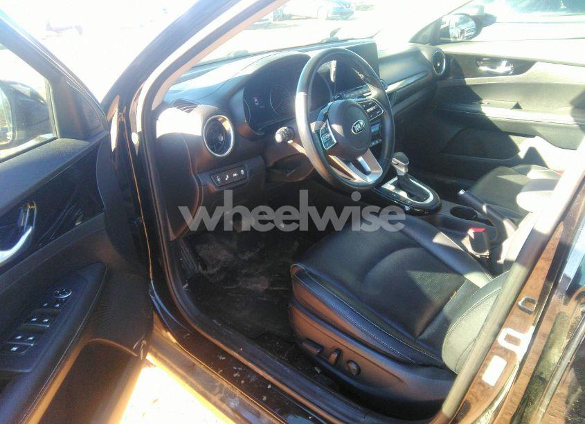 Photo 17 of 2021 Kia Forte EX (VIN 3KPF54AD5ME352721)