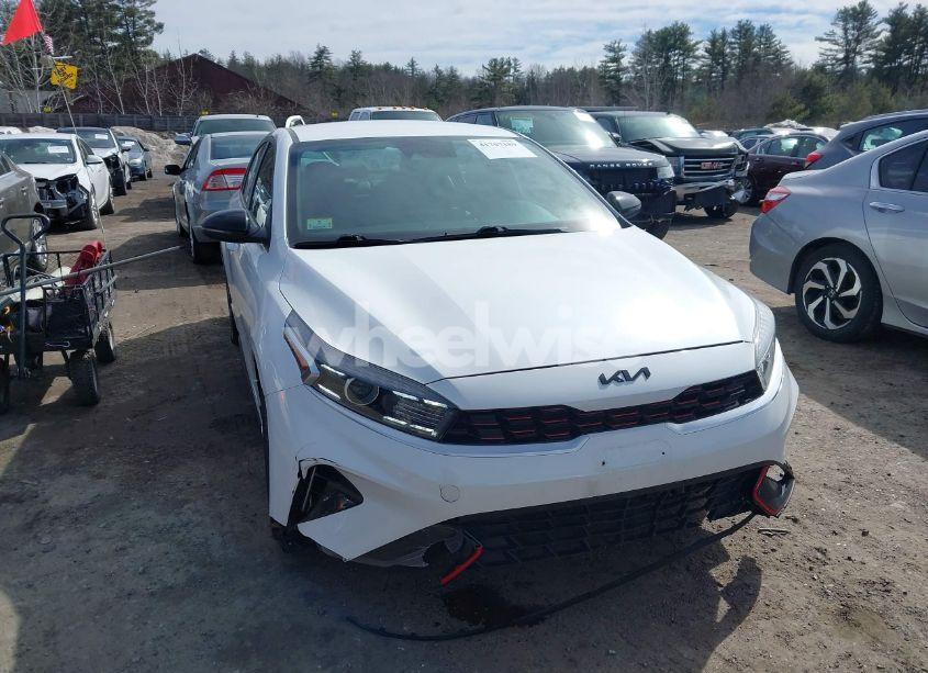 Photo 12 of 2022 Kia Forte GT-LINE (VIN 3KPF54AD5NE512467)