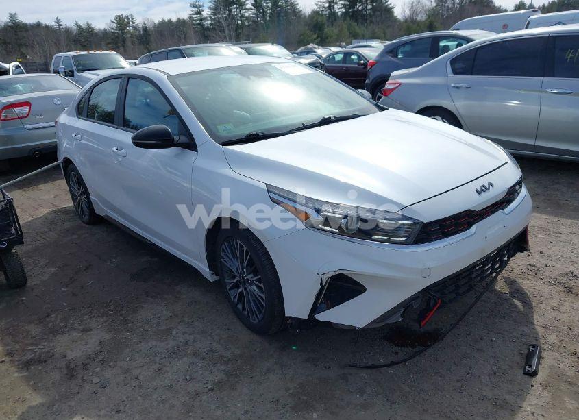 Photo 13 of 2022 Kia Forte GT-LINE (VIN 3KPF54AD5NE512467)