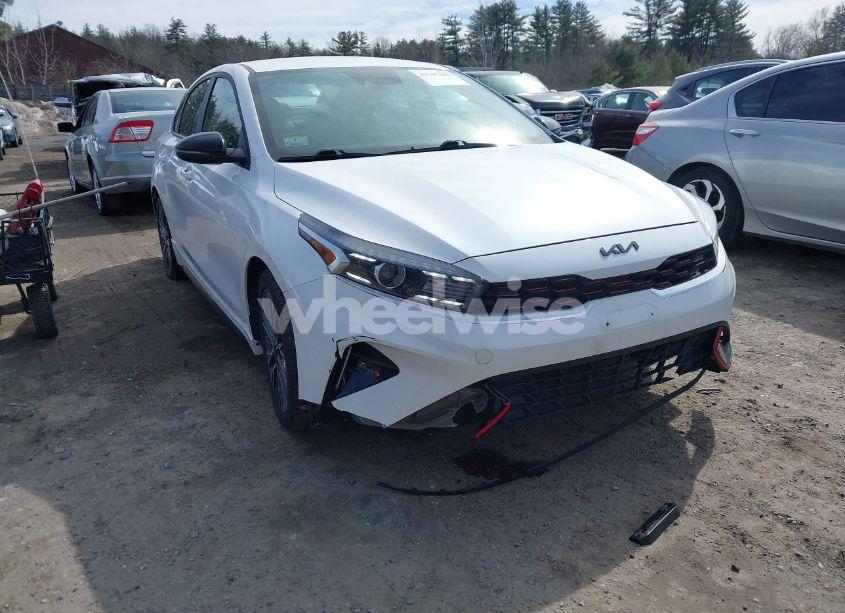 Photo 6 of 2022 Kia Forte GT-LINE (VIN 3KPF54AD5NE512467)