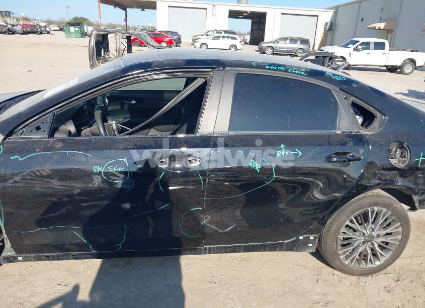 Photo 15 of 2023 Kia Forte GT-LINE (VIN 3KPF54AD5PE526596)