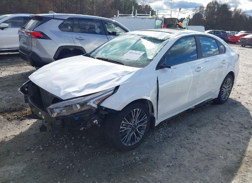 Photo 2 of 2024 Kia Forte GT-LINE (VIN 3KPF54AD5RE725053)