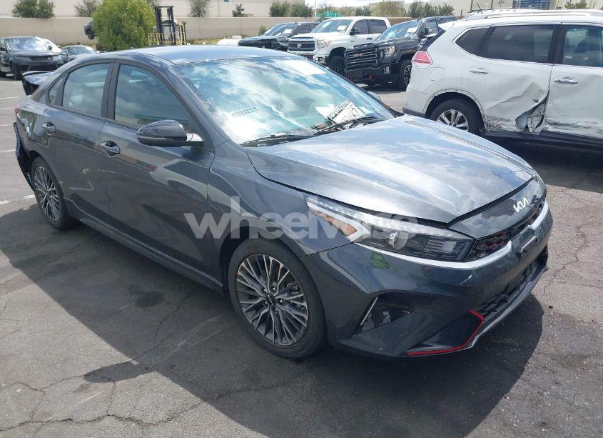 2024 Kia Forte GT-LINE (VIN 3KPF54AD5RE738076) main photo