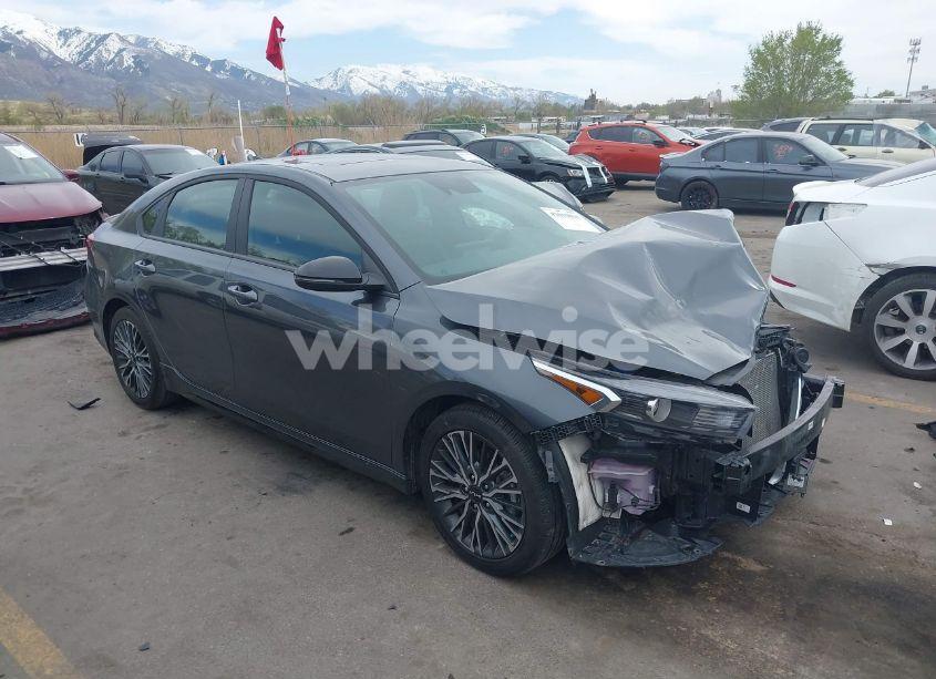 2024 Kia Forte GT-LINE (VIN 3KPF54AD5RE738272) main photo