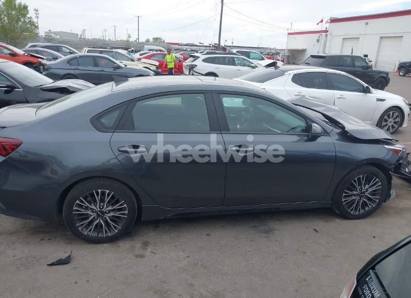 Photo 13 of 2024 Kia Forte GT-LINE (VIN 3KPF54AD5RE738272)