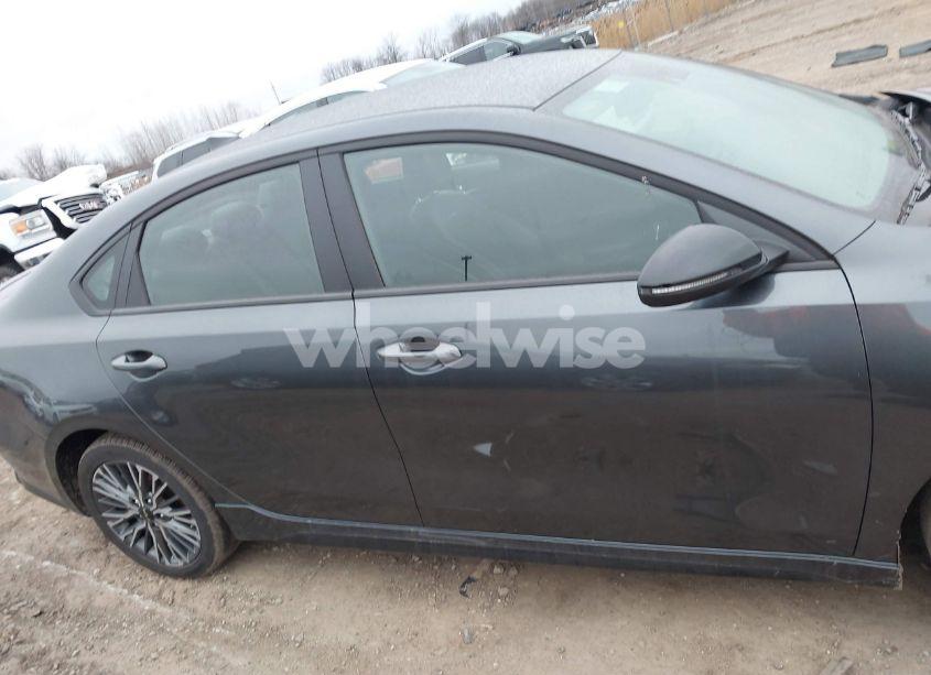 Photo 14 of 2024 Kia Forte GT LINE (VIN 3KPF54AD5RE795359)