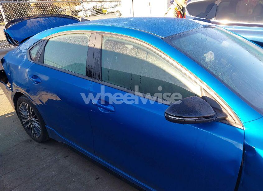 Photo 12 of 2022 Kia Forte GT-LINE (VIN 3KPF54AD6NE454675)