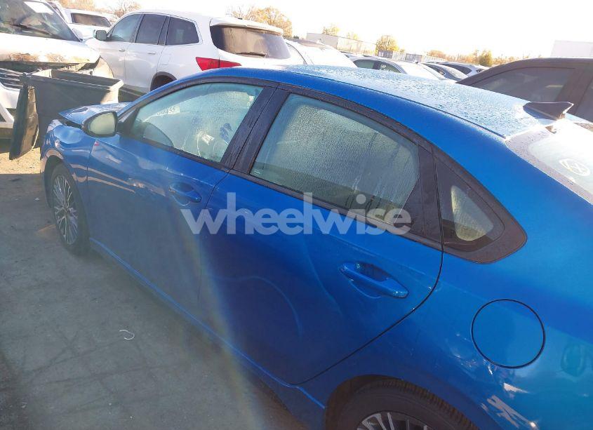 Photo 13 of 2022 Kia Forte GT-LINE (VIN 3KPF54AD6NE454675)