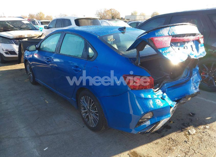 Photo 3 of 2022 Kia Forte GT-LINE (VIN 3KPF54AD6NE454675)