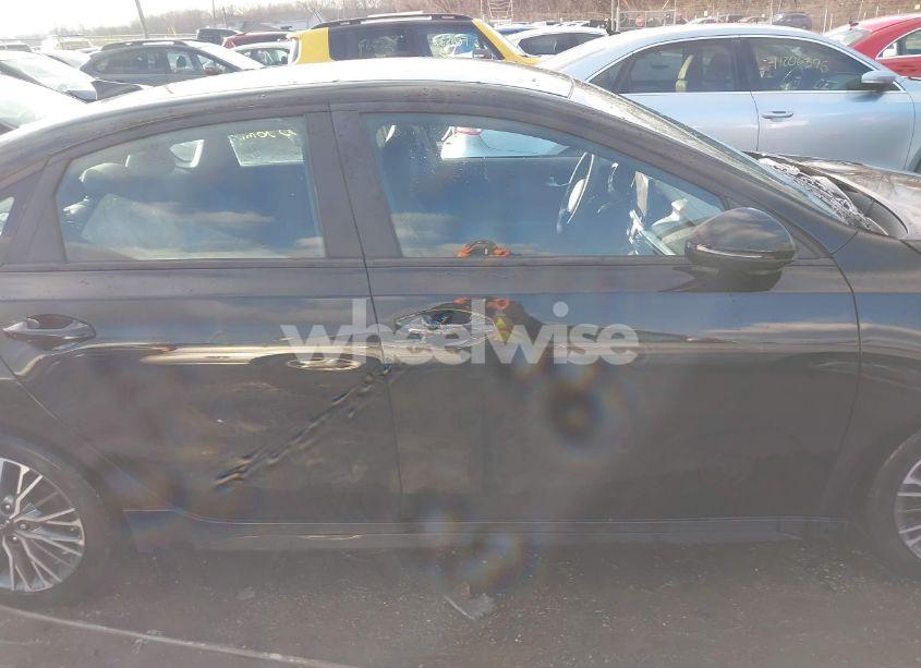 Photo 14 of 2023 Kia Forte GT-LINE (VIN 3KPF54AD6PE550521)