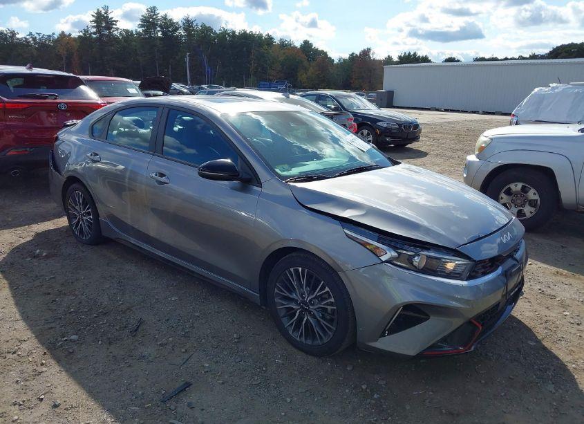 2023 Kia Forte GT-LINE (VIN 3KPF54AD6PE574690) main photo