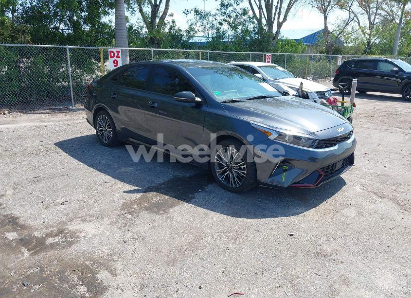2023 Kia Forte GT-LINE (VIN 3KPF54AD6PE602195) main photo