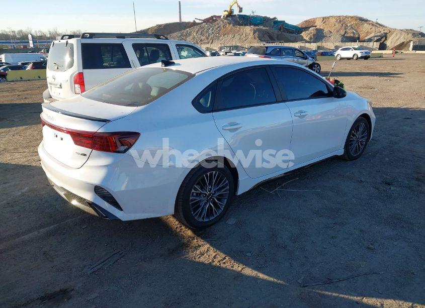 Photo 4 of 2023 Kia Forte GT-LINE (VIN 3KPF54AD6PE673431)